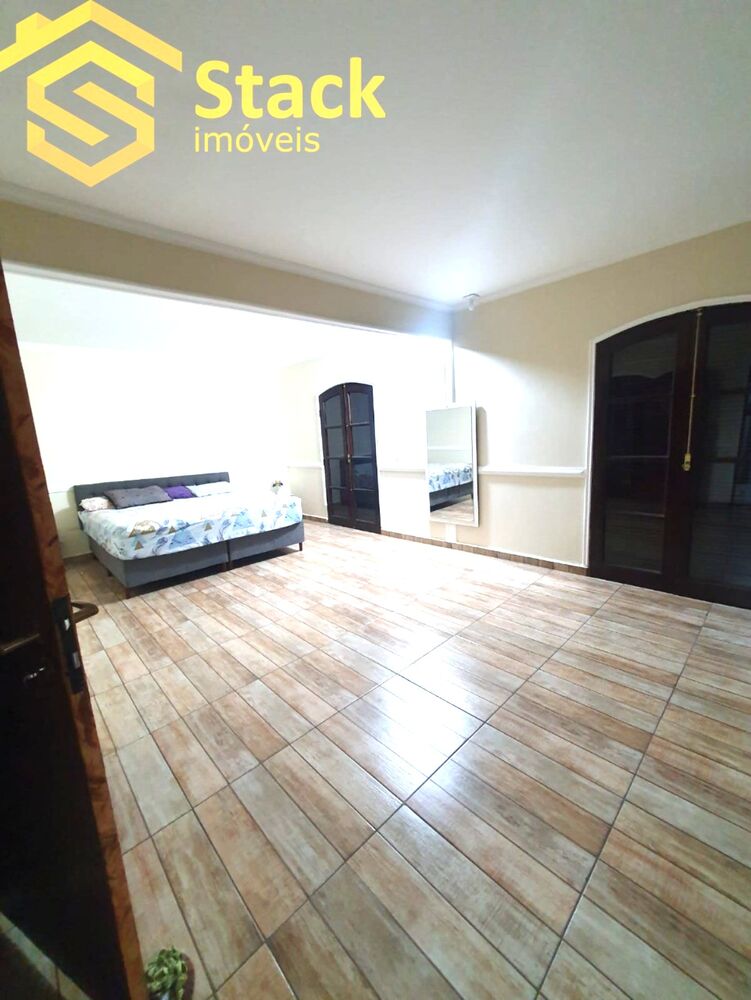 Casa, 4 quartos, 410 m² - Foto 1
