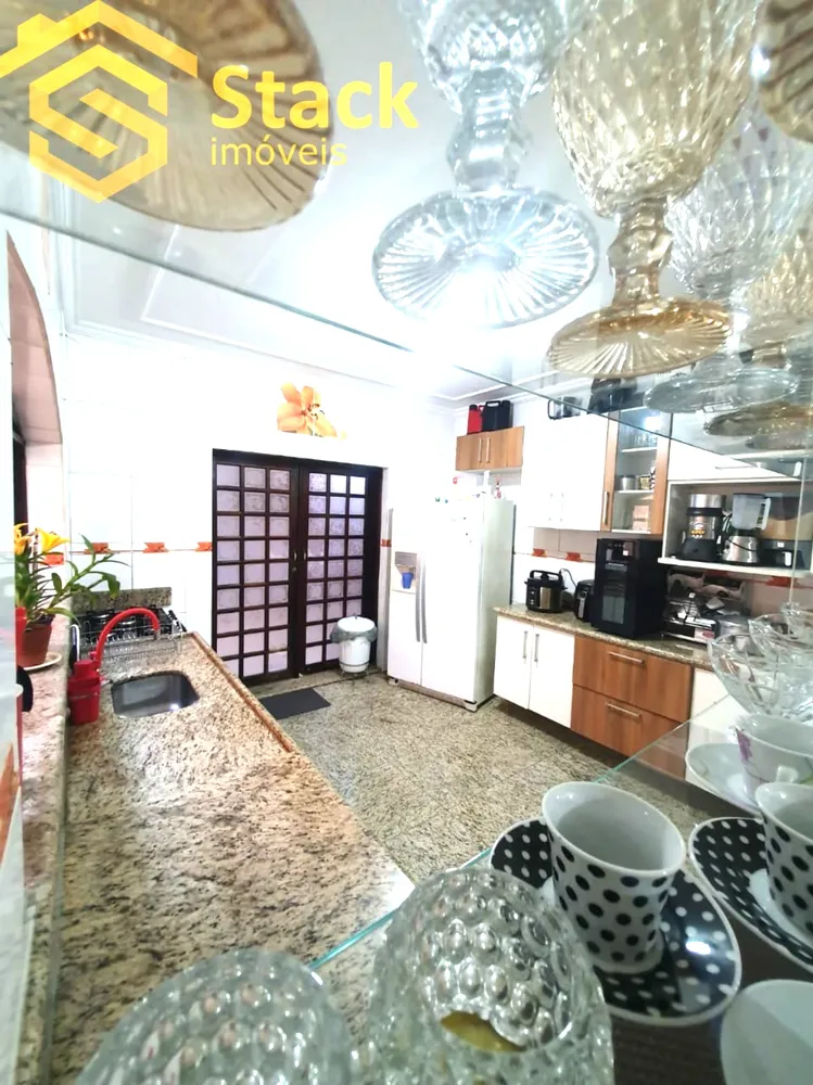 Casa, 4 quartos, 410 m² - Foto 8