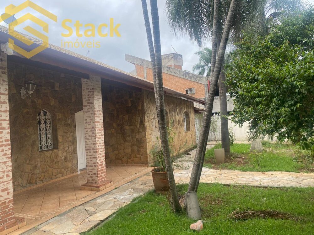 Casa, 4 quartos, 600 m² - Foto 1