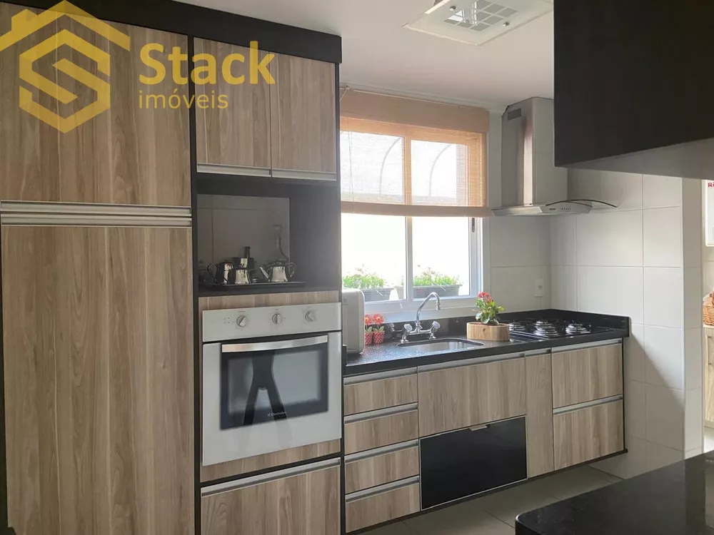 Casa, 3 quartos, 153 m² - Foto 2