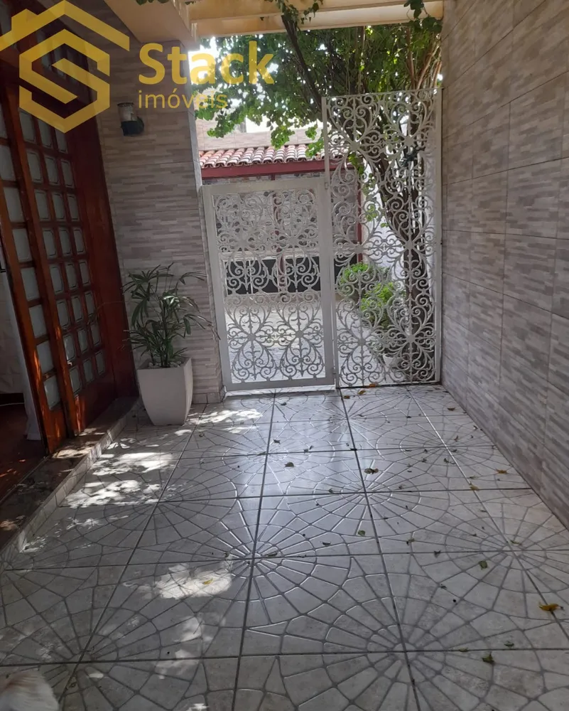 Casa, 3 quartos, 234 m² - Foto 8