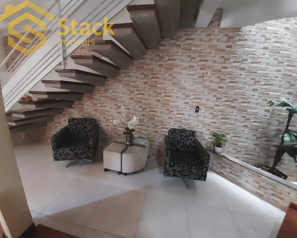 Casa, 3 quartos, 234 m² - Foto 3