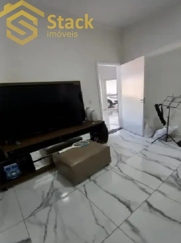Casa, 3 quartos, 250 m² - Foto 2