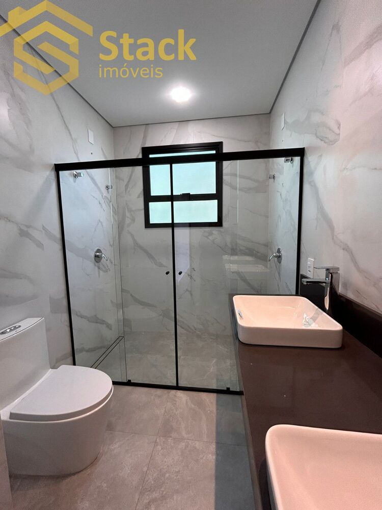 Casa à venda com 3 quartos, 215m² - Foto 19