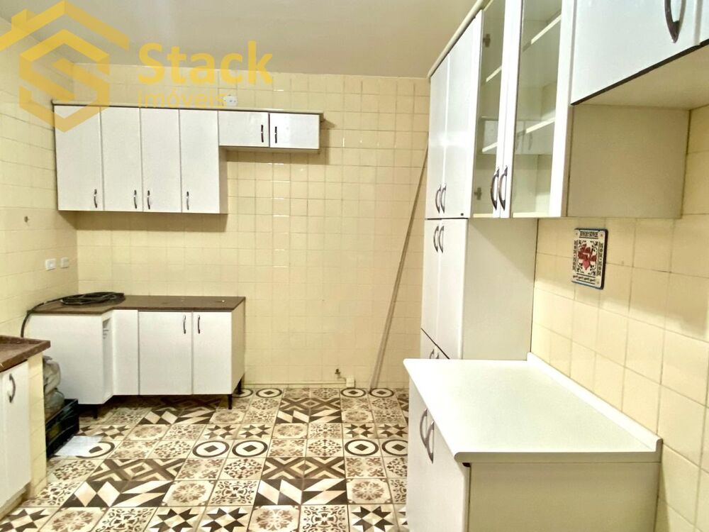 Casa para alugar com 3 quartos, 155m² - Foto 8