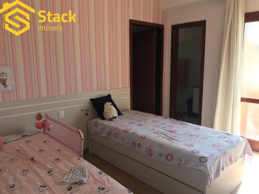 Casa, 3 quartos, 592 m² - Foto 3