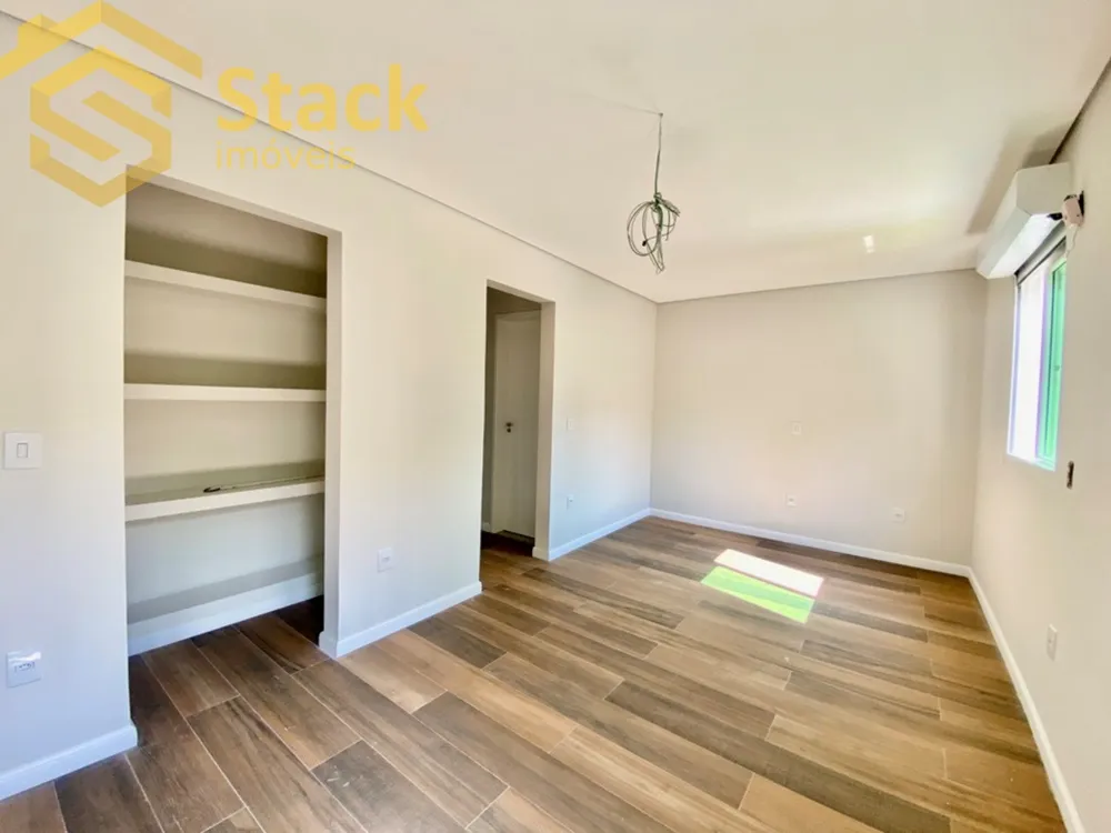 Casa, 3 quartos, 189 m² - Foto 3