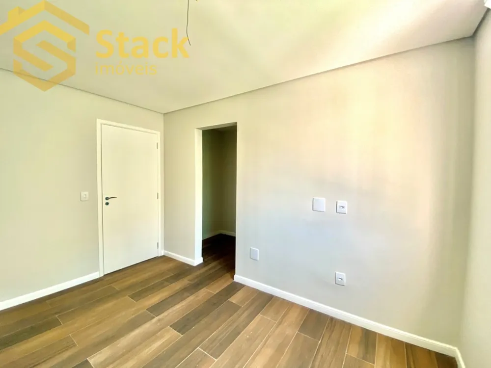 Casa, 3 quartos, 189 m² - Foto 4