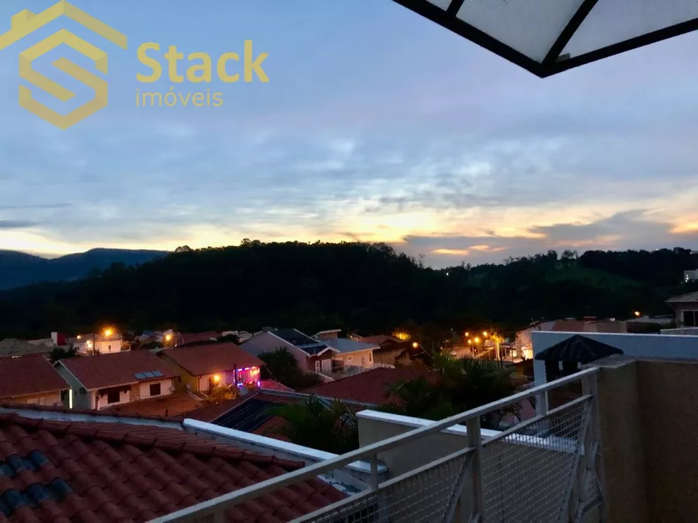 Casa, 3 quartos, 205 m² - Foto 6