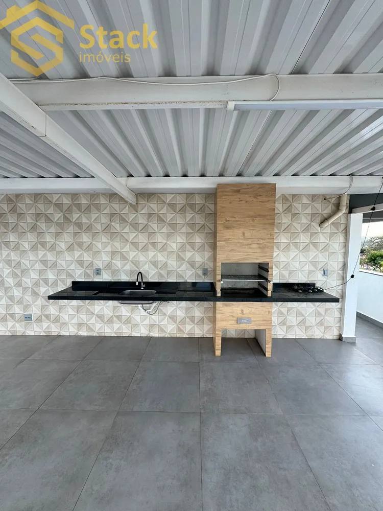 Casa, 3 quartos, 240 m² - Foto 2