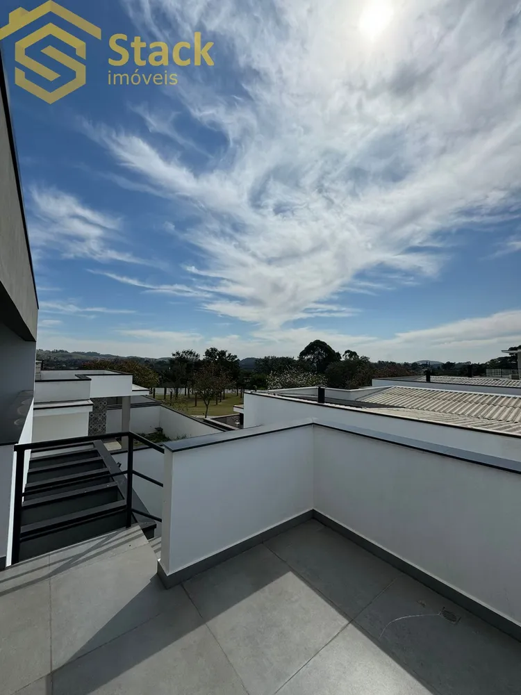 Casa, 3 quartos, 240 m² - Foto 1