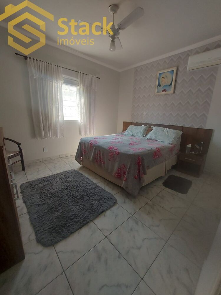 Chácara, 3 quartos, 1139 m² - Foto 3