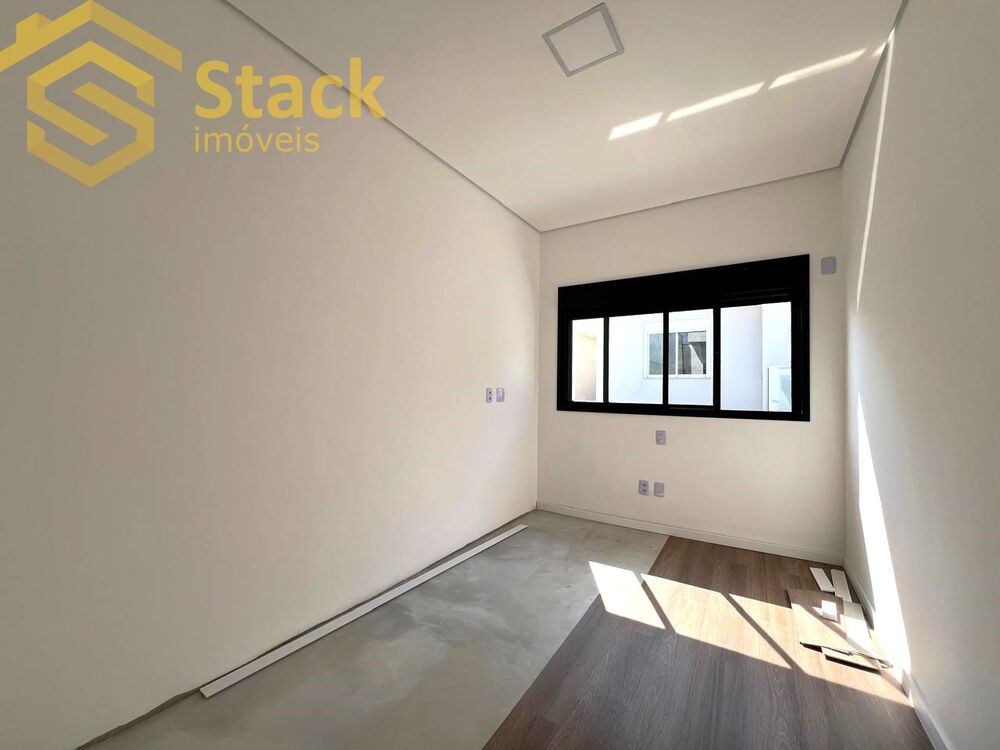 Casa, 3 quartos, 152 m² - Foto 1