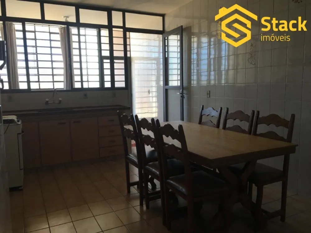 Casa, 3 quartos, 391 m² - Foto 7