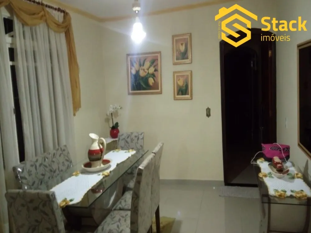 Casa, 3 quartos, 238 m² - Foto 10