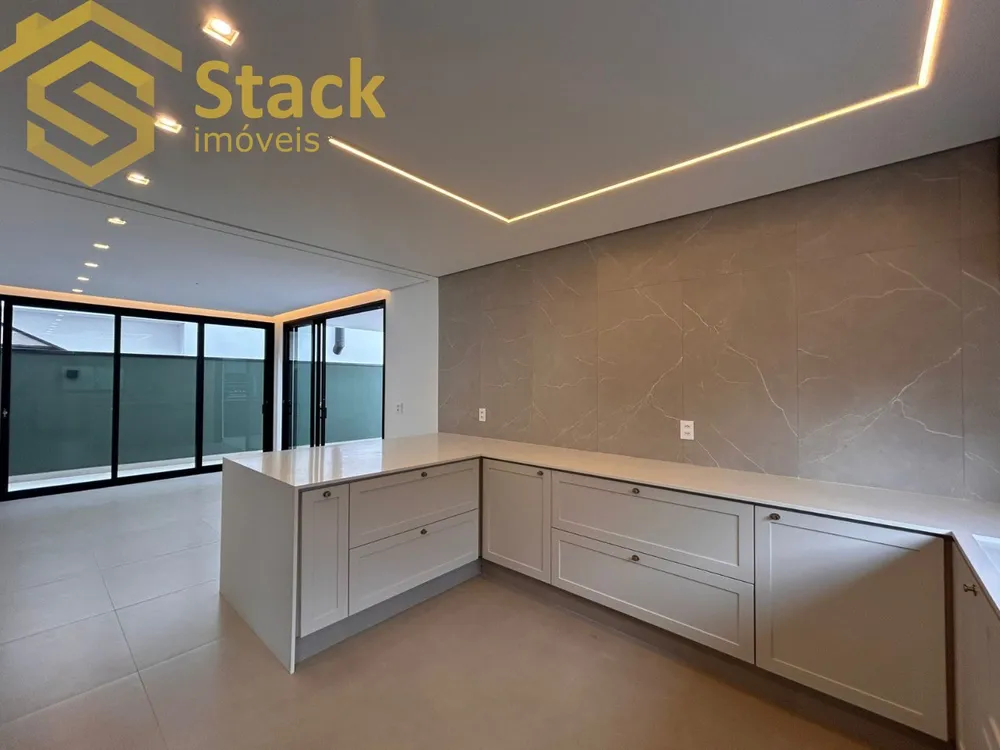 Casa, 3 quartos, 250 m² - Foto 5