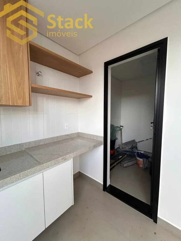 Casa, 3 quartos, 250 m² - Foto 1