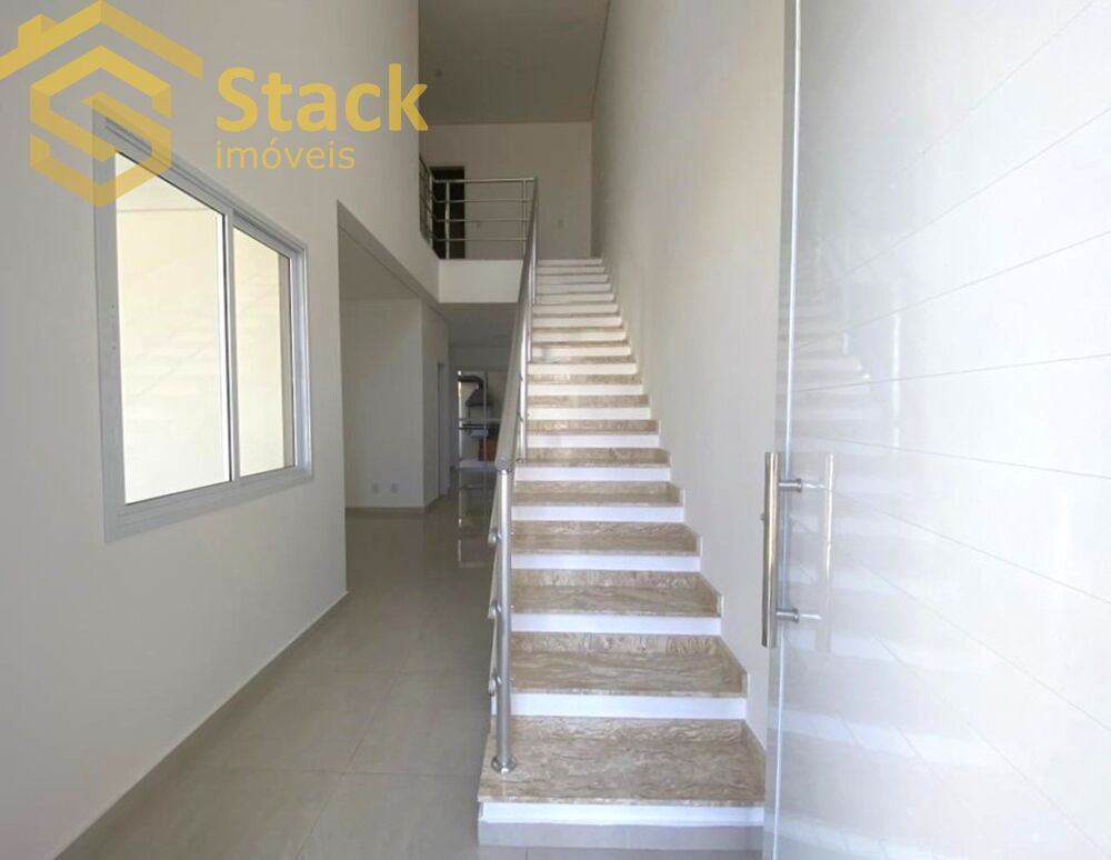 Casa, 3 quartos, 156 m² - Foto 2