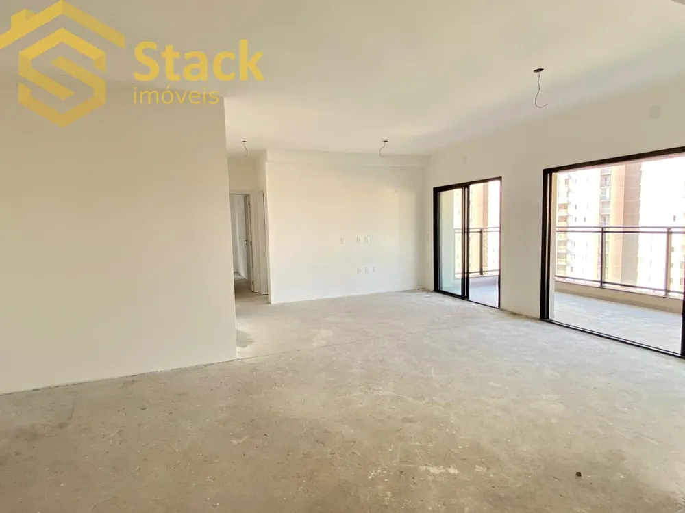 Apartamento, 3 quartos, 141 m² - Foto 2