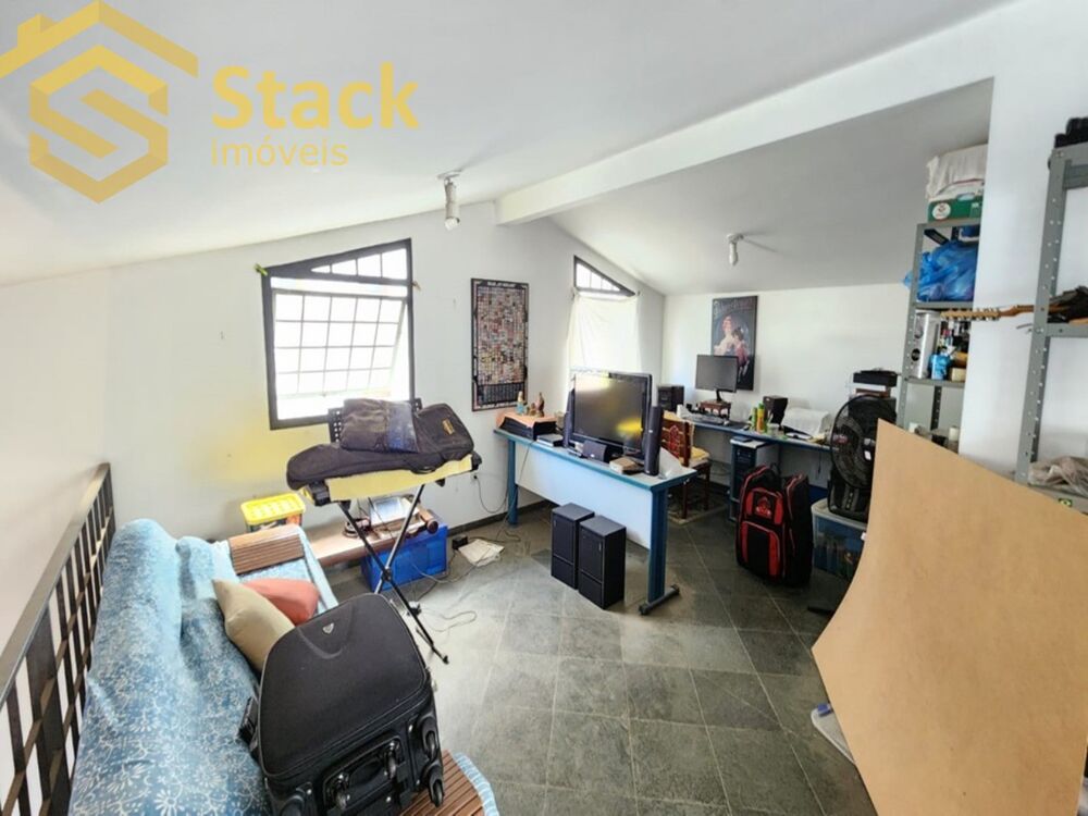 Casa, 3 quartos, 229 m² - Foto 3
