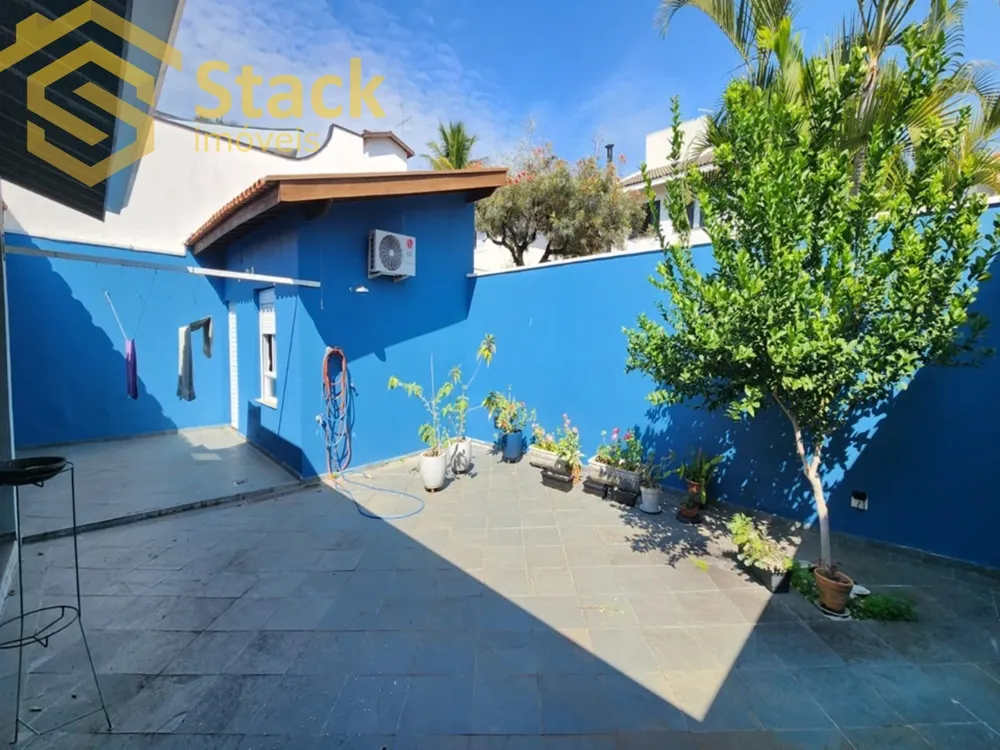 Casa, 3 quartos, 229 m² - Foto 3