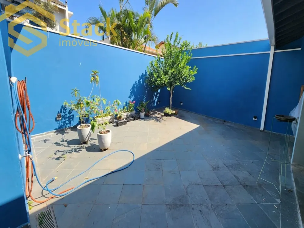 Casa, 3 quartos, 229 m² - Foto 2