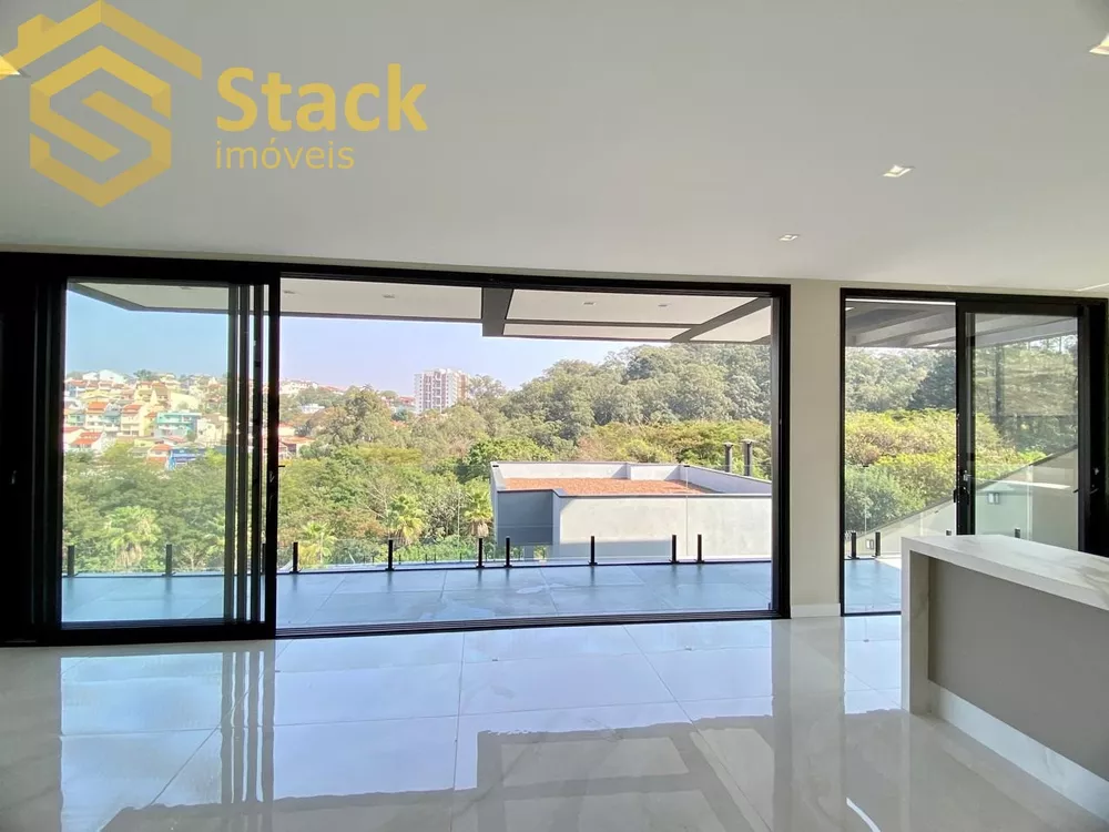 Casa à venda com 3 quartos, 340m² - Foto 15