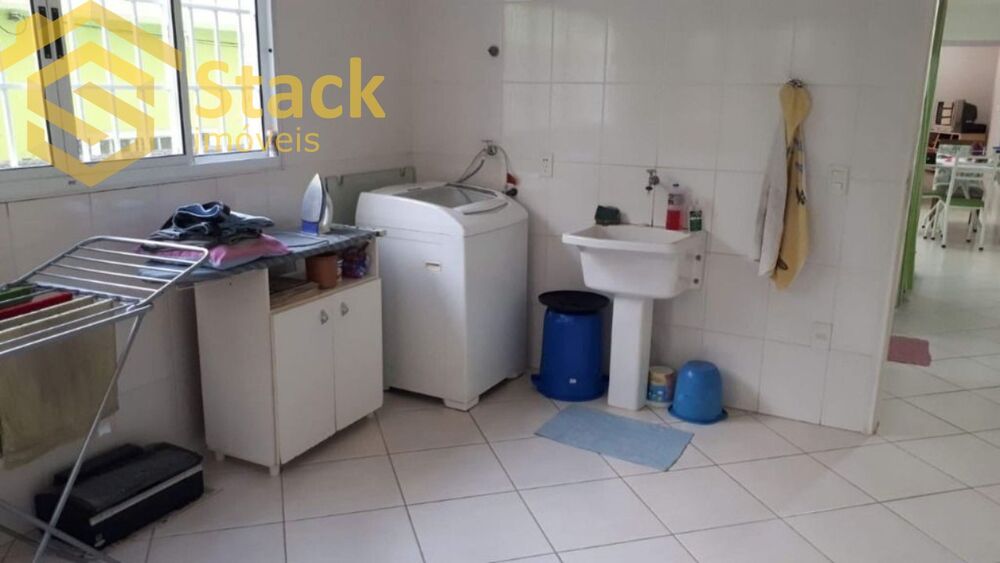 Casa, 3 quartos, 240 m² - Foto 5