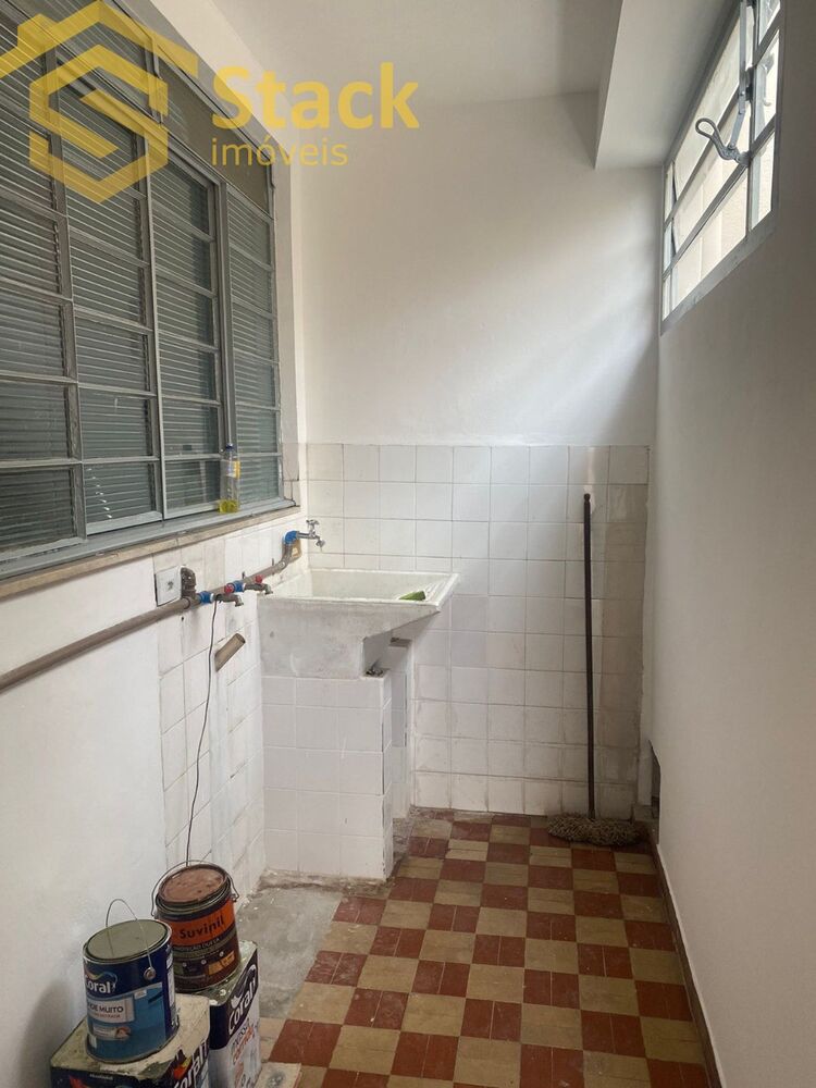 Casa à venda com 3 quartos, 253m² - Foto 8
