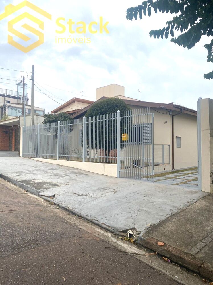Casa à venda com 3 quartos, 253m² - Foto 2