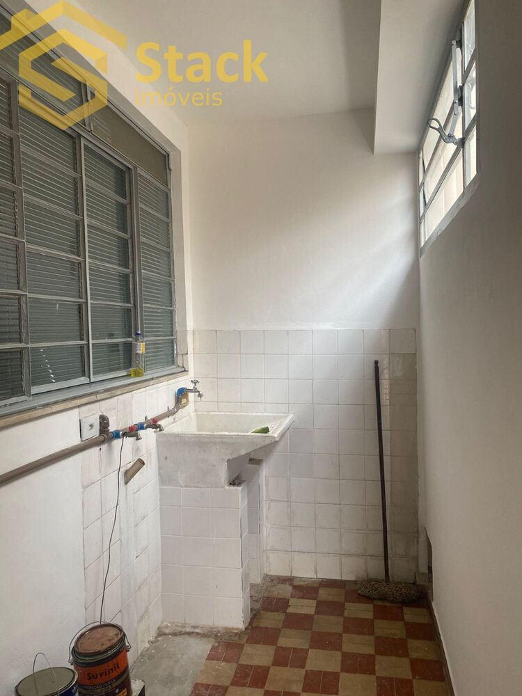 Casa à venda com 3 quartos, 253m² - Foto 9