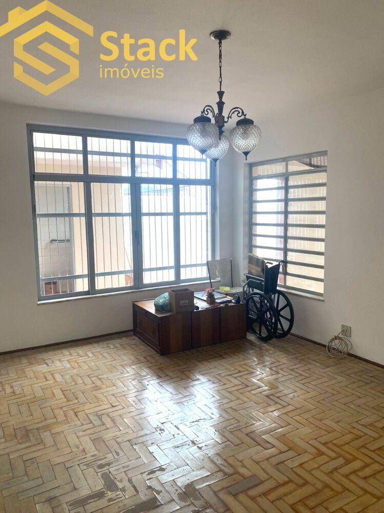 Casa à venda com 3 quartos, 253m² - Foto 14