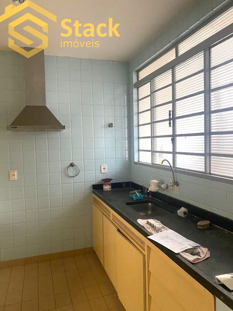 Casa à venda com 3 quartos, 253m² - Foto 10