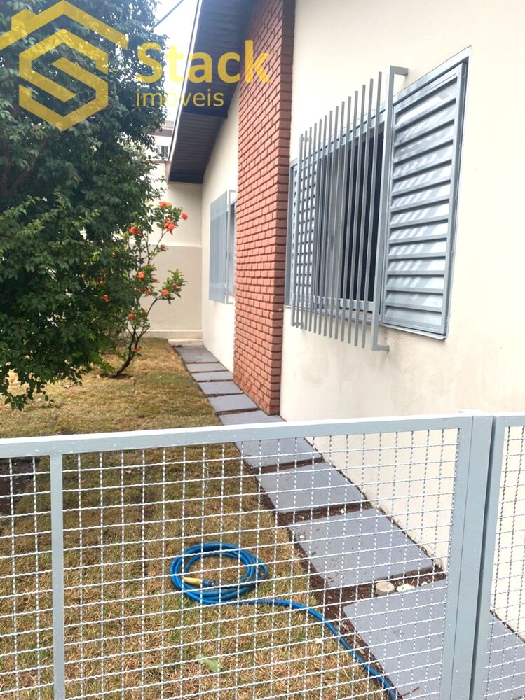 Casa à venda com 3 quartos, 253m² - Foto 5