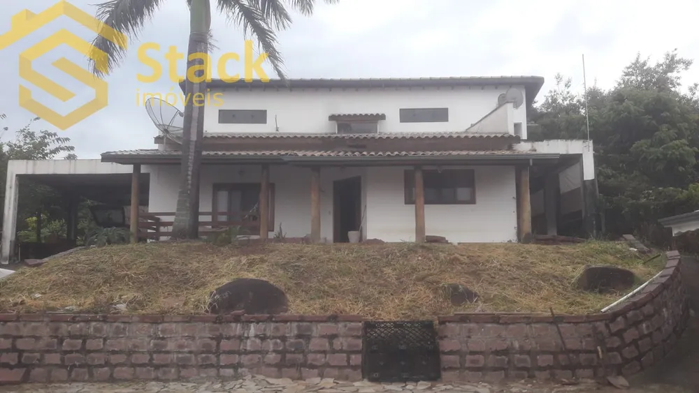 Chácara, 3 quartos, 1200 m² - Foto 1