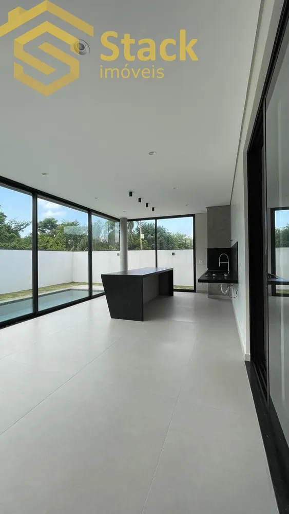 Casa, 3 quartos, 244 m² - Foto 3