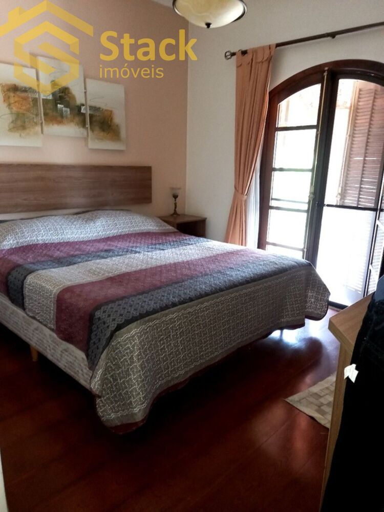Casa à venda com 4 quartos - Foto 1