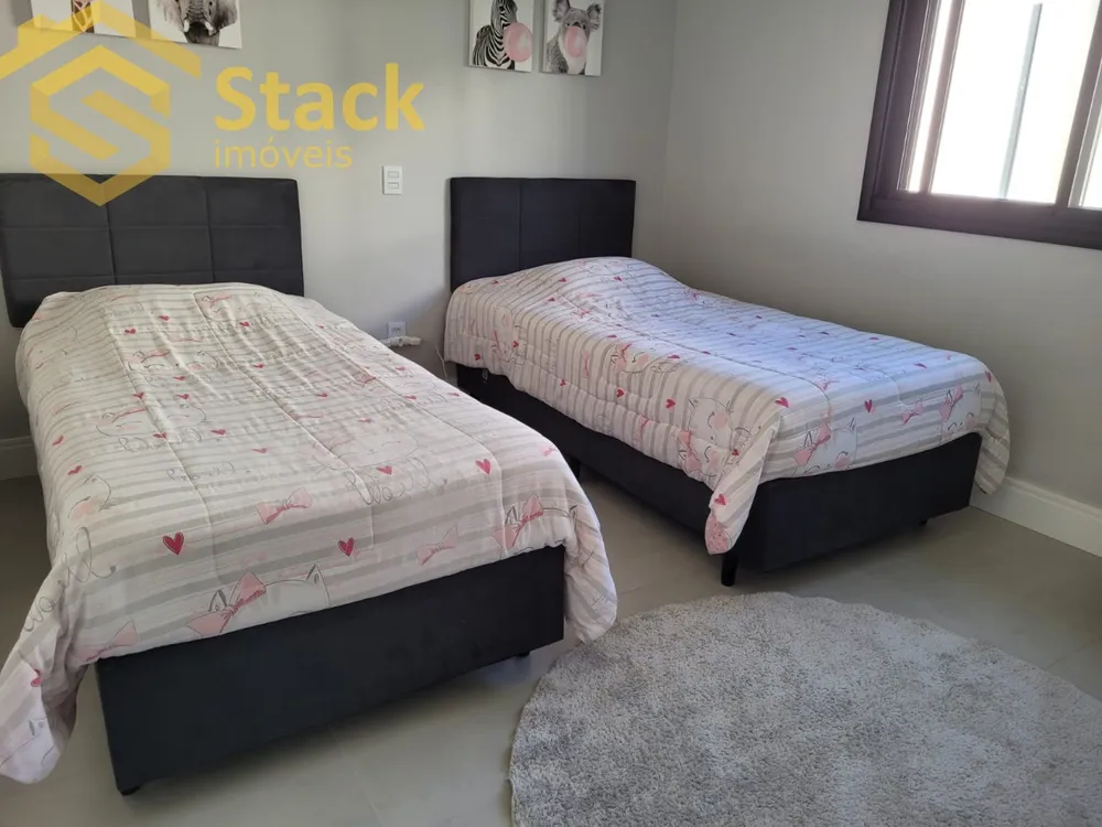 Casa, 3 quartos, 263 m² - Foto 9