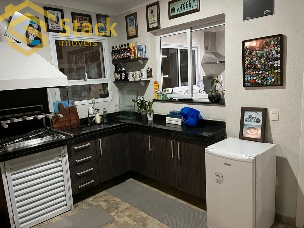 Casa, 3 quartos, 145 m² - Foto 2