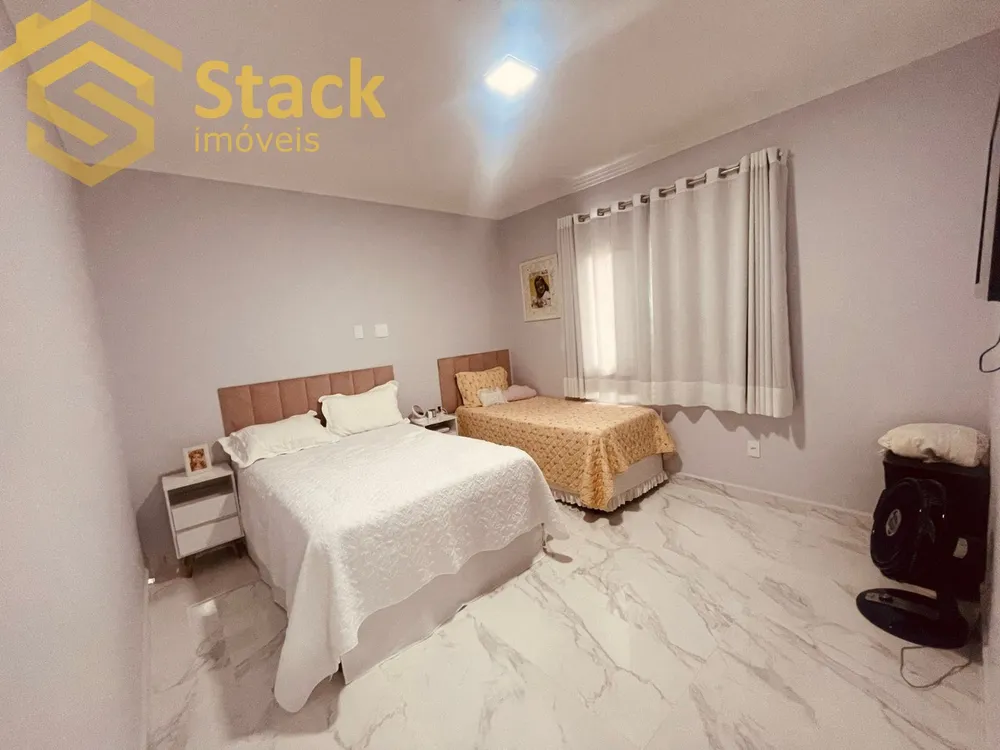 Casa, 3 quartos, 206 m² - Foto 8