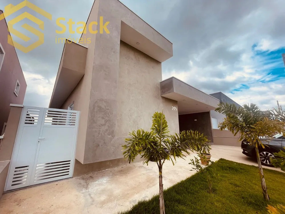 Casa, 3 quartos, 206 m² - Foto 1