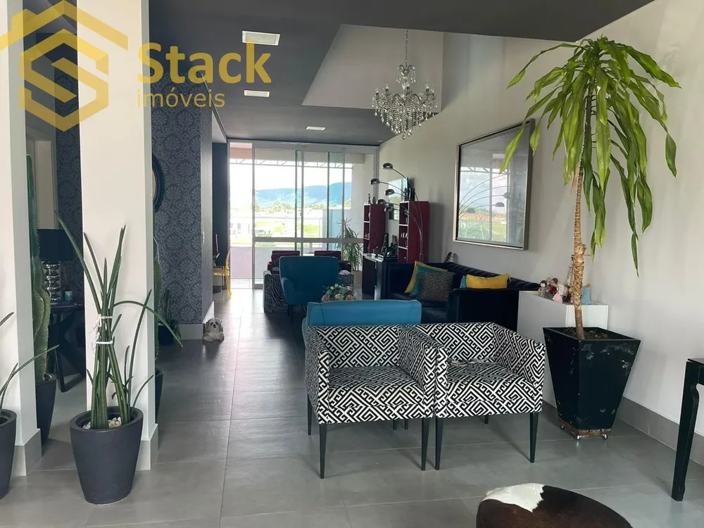 Casa, 3 quartos, 200 m² - Foto 3