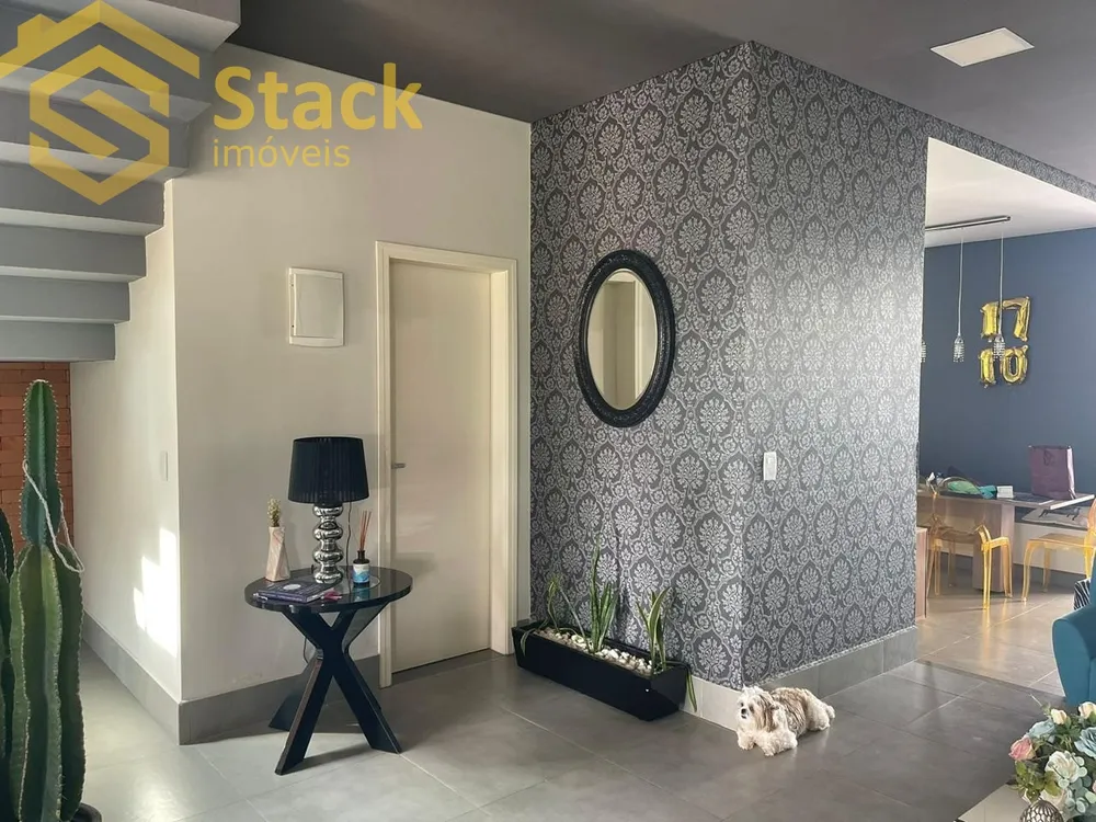 Casa, 3 quartos, 200 m² - Foto 2
