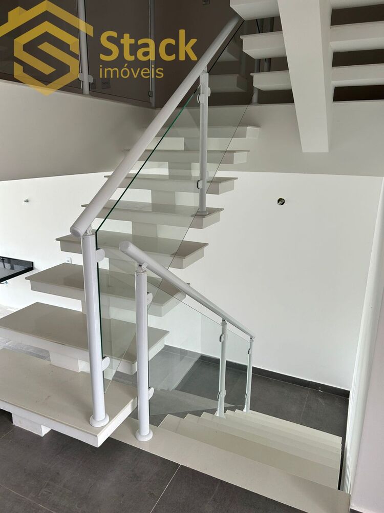 Casa, 3 quartos, 179 m² - Foto 4