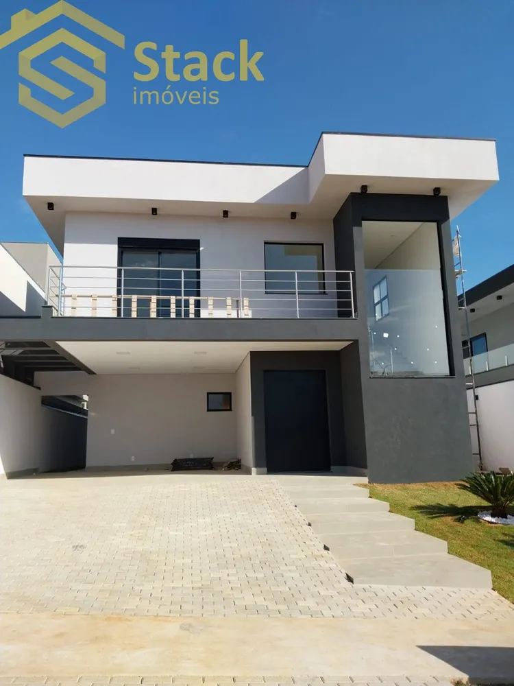 Casa, 3 quartos, 236 m² - Foto 1