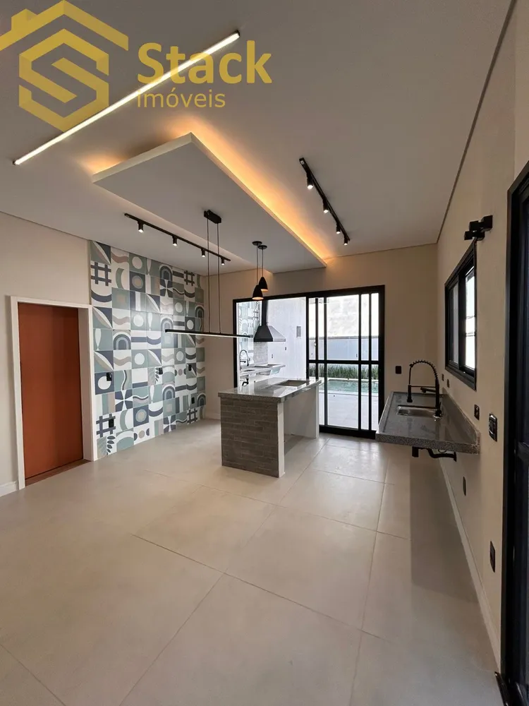 Casa, 3 quartos, 164 m² - Foto 2