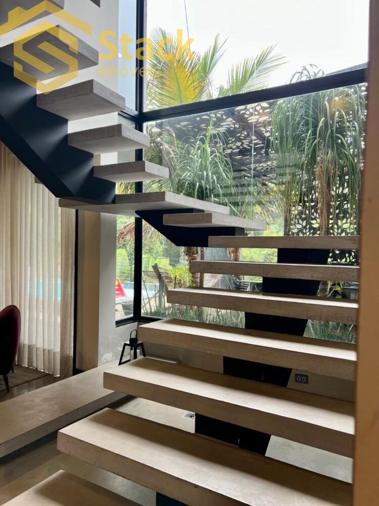 Chácara, 4 quartos, 1044 m² - Foto 1