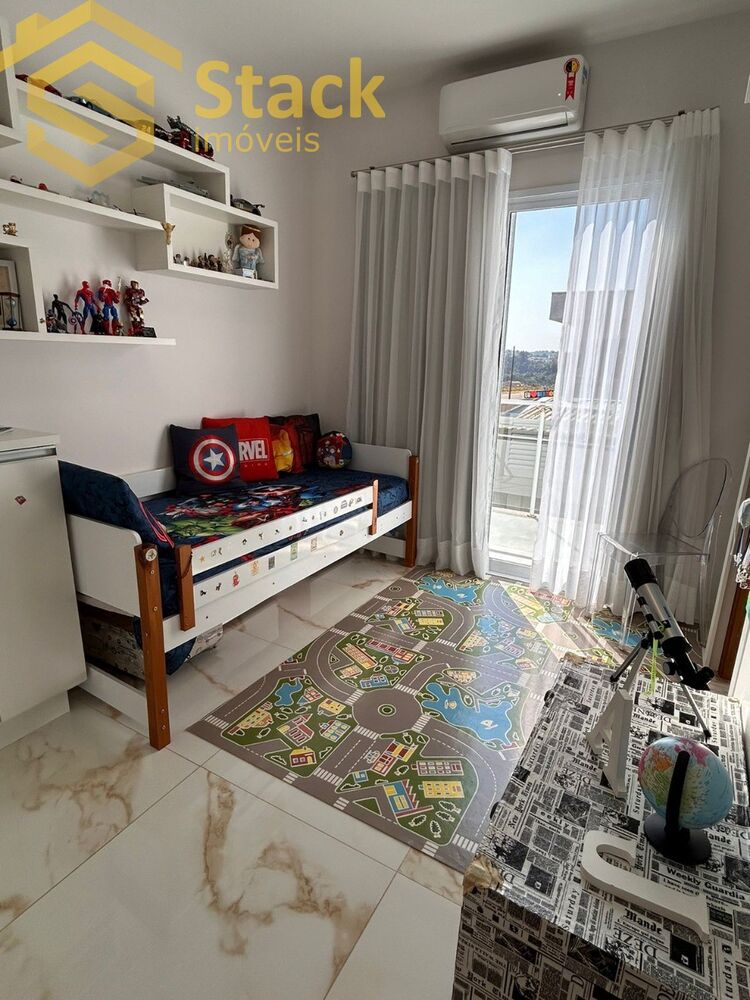 Casa à venda com 4 quartos, 235m² - Foto 32