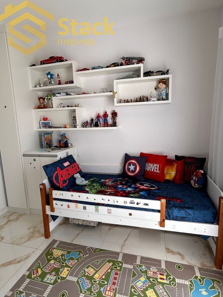 Casa à venda com 4 quartos, 235m² - Foto 31