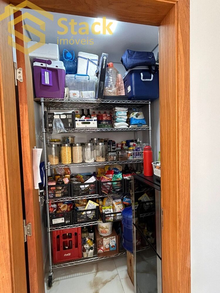 Casa à venda com 4 quartos, 235m² - Foto 12